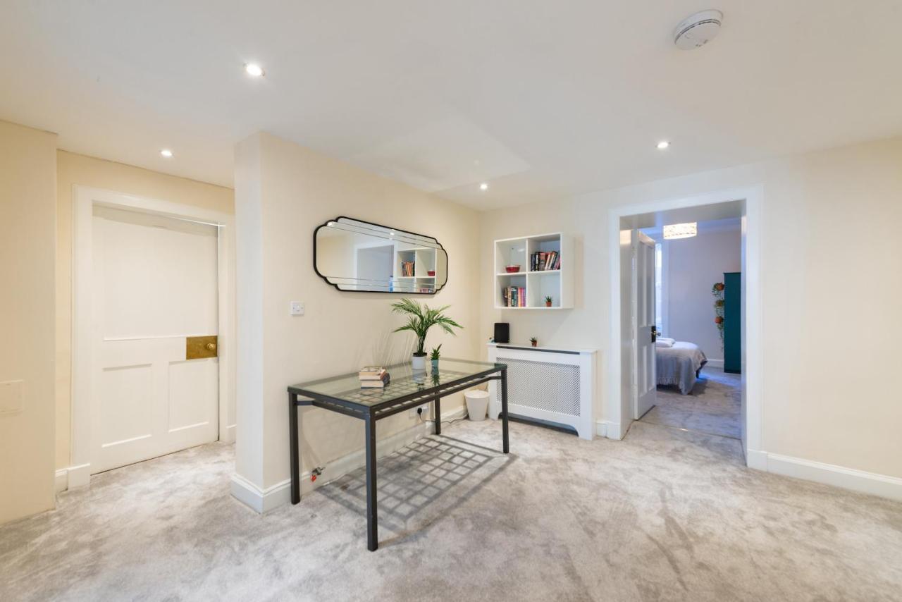 Lovely 3 Bed In Apartment Edinburgh