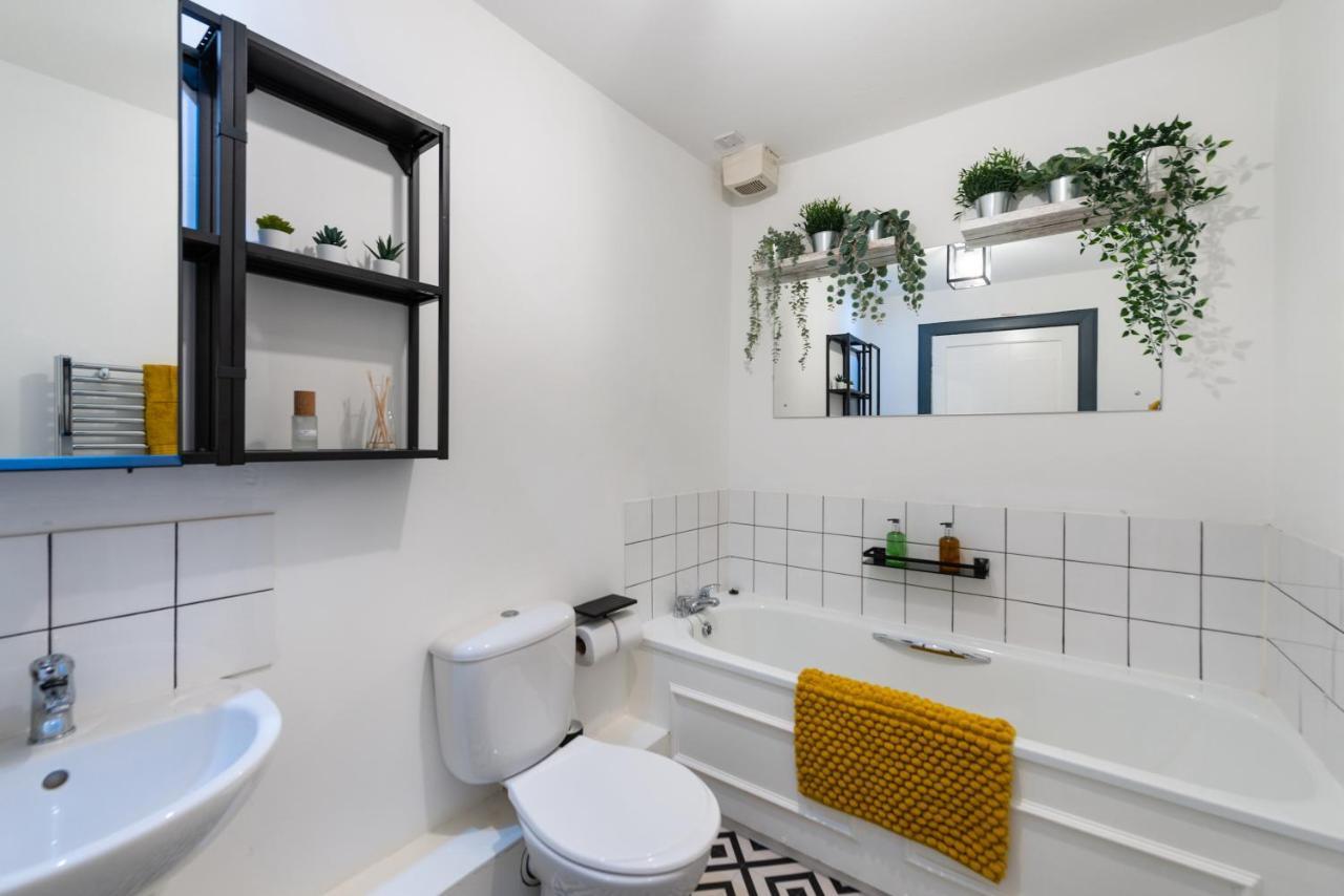 Apartment Lovely 3 Bed In Edinburgh