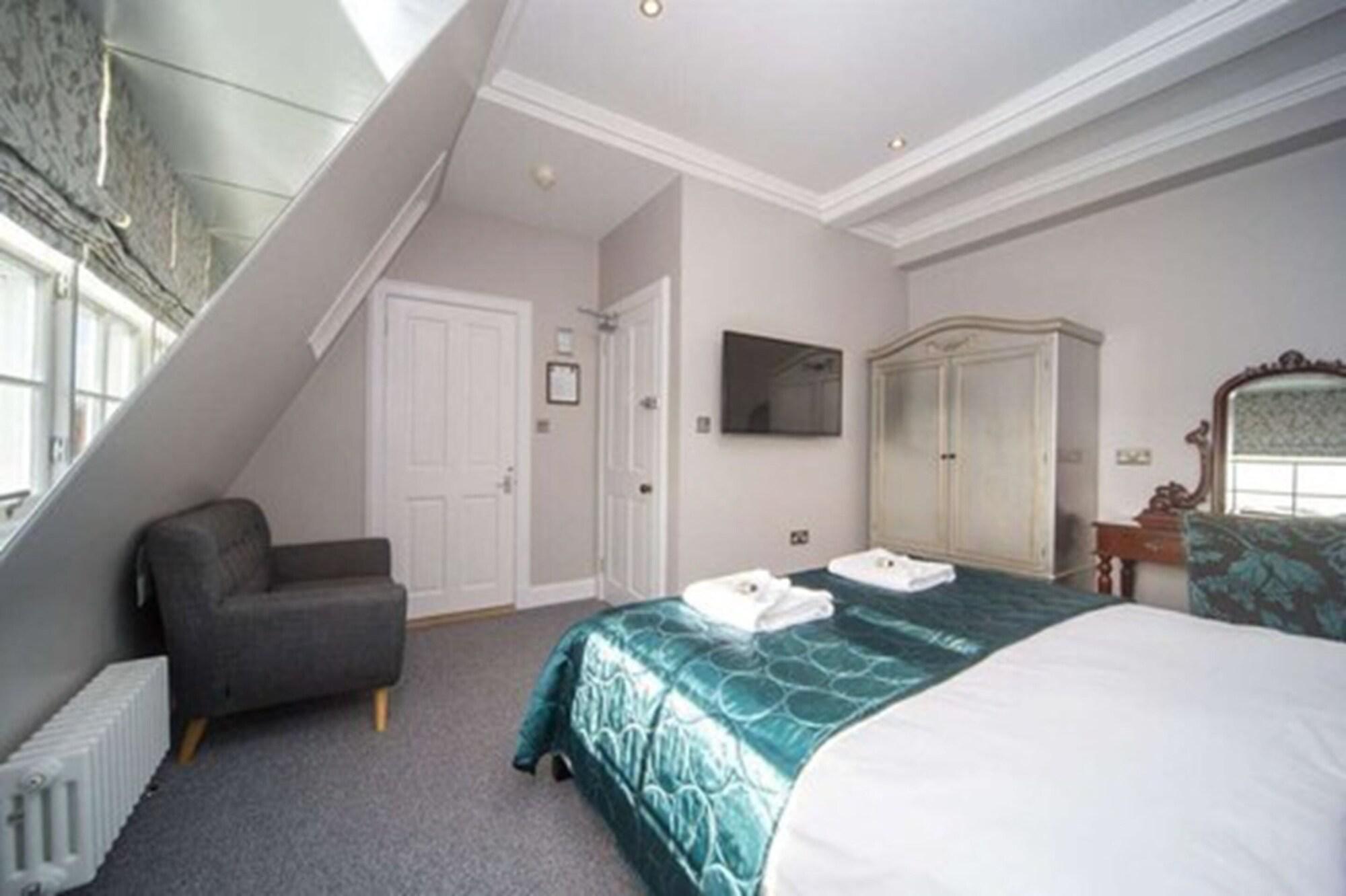 The Inverleith * Edinburgh