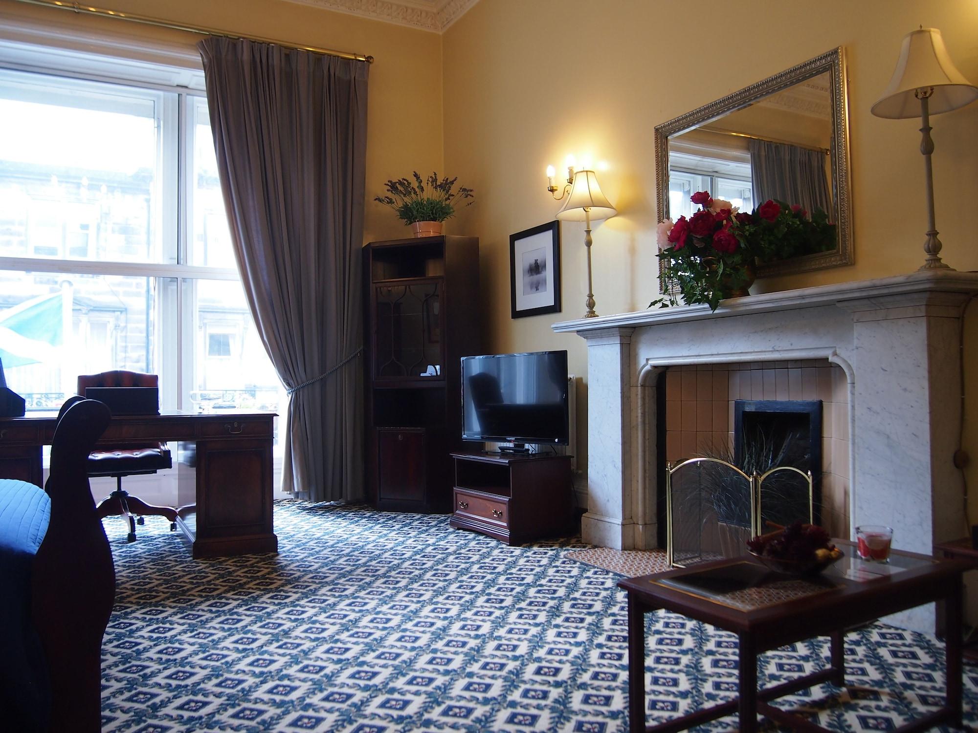 Thistle 3*