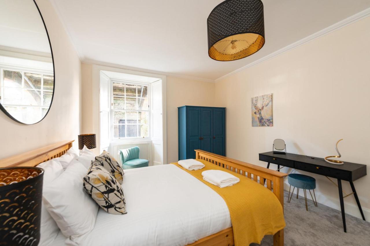 Lovely 3 Bed In * Edinburgh