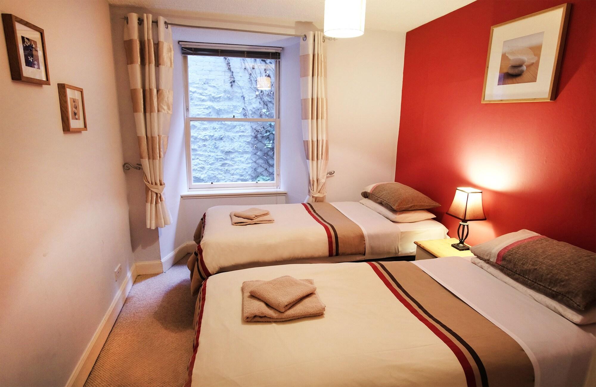 Regent House - Centre 3* Edinburgh