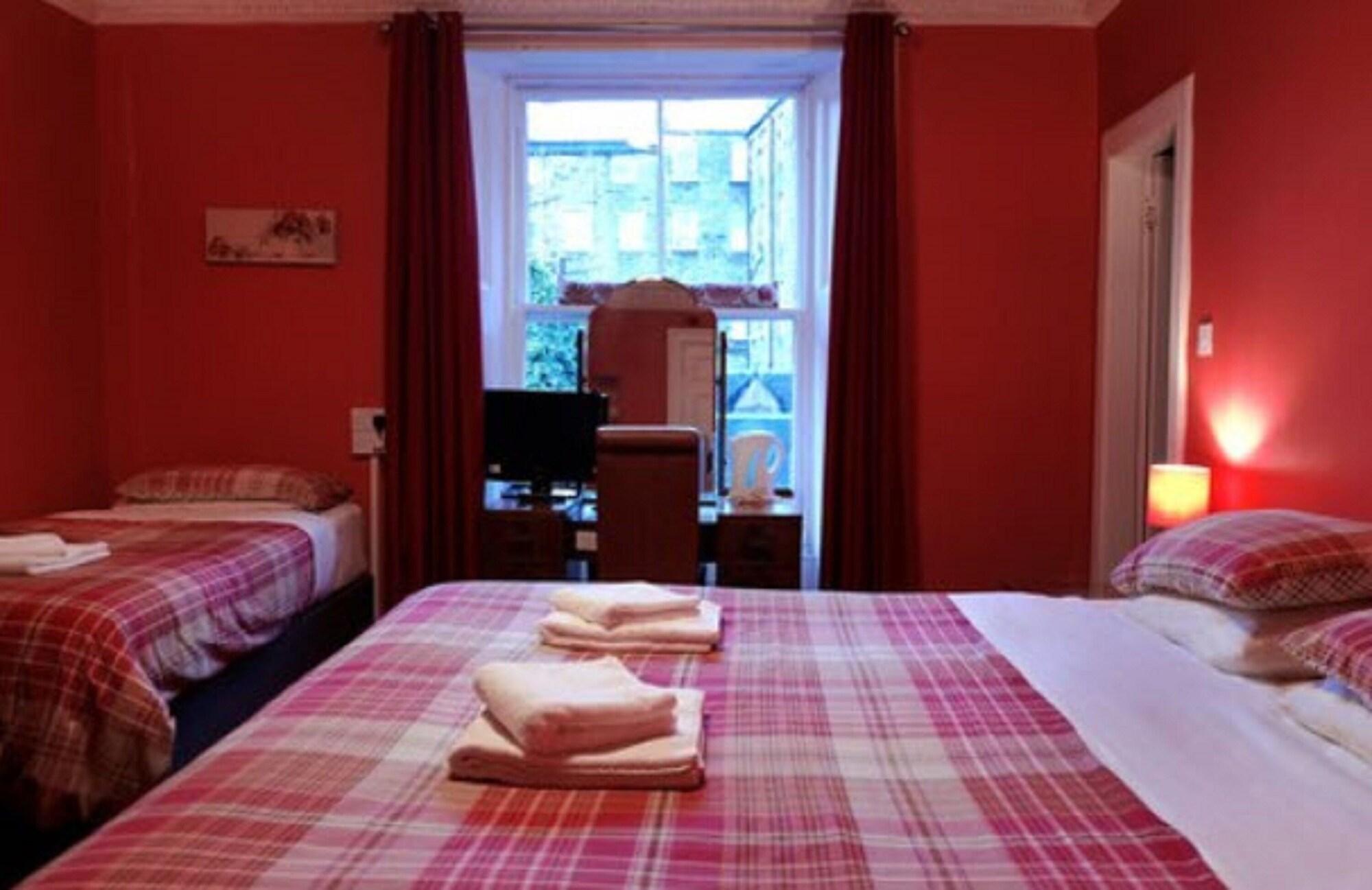Regent House - Centre Guest house