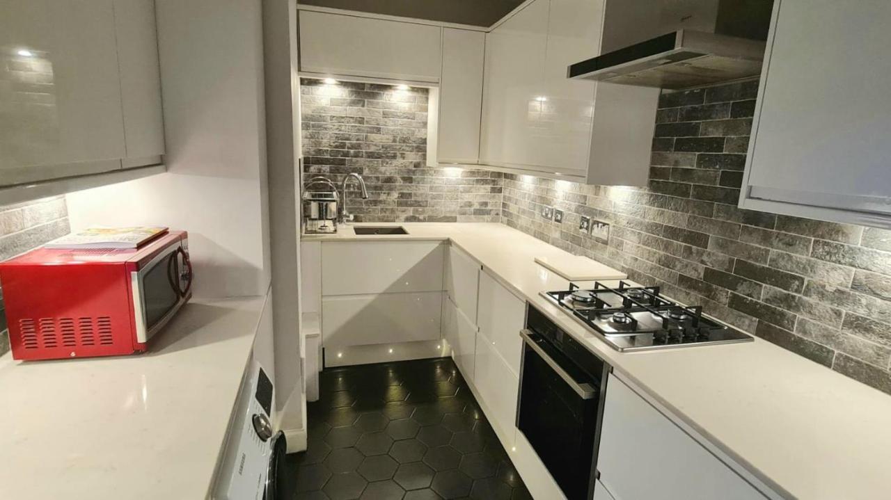 Stunning 2 Bedroom Georgian * Edinburgh