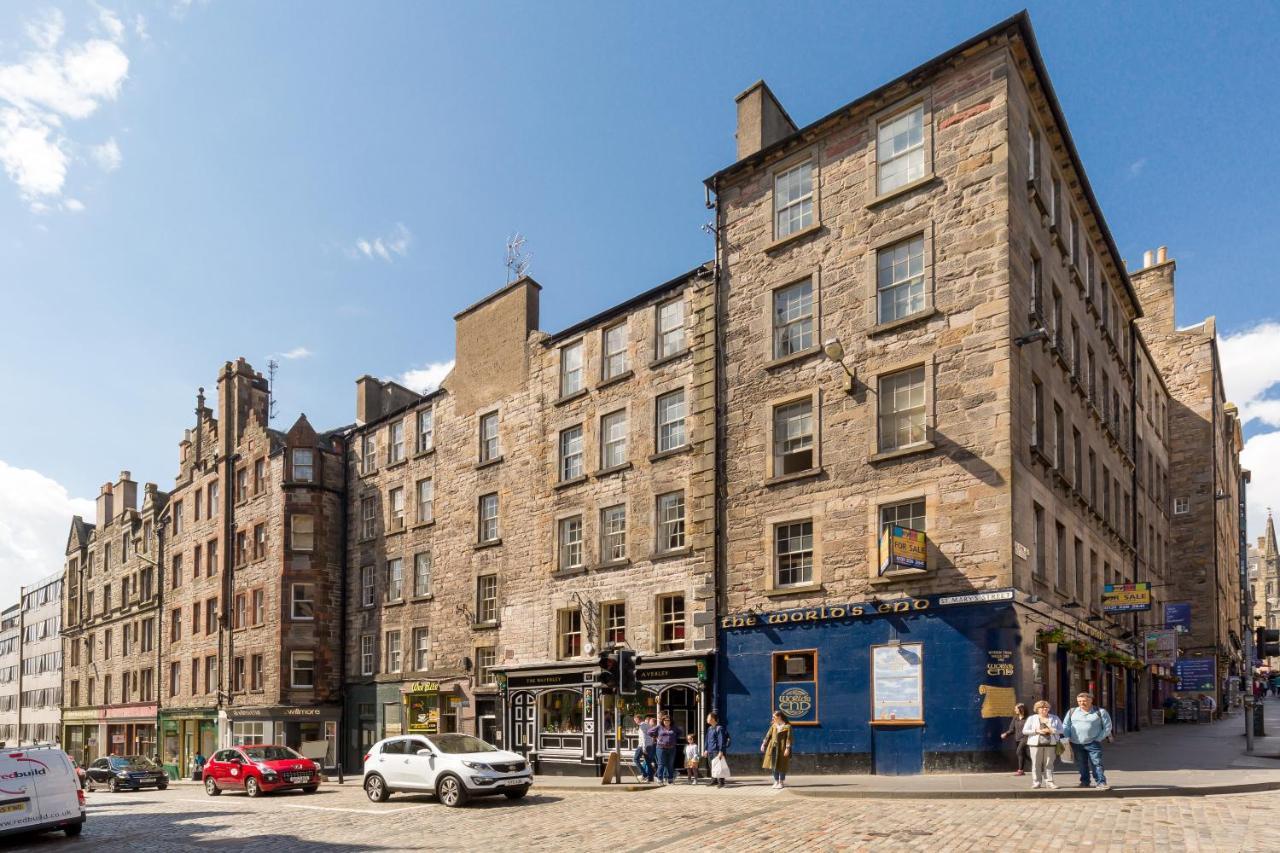 Apartment St Marys Street Edinburgh