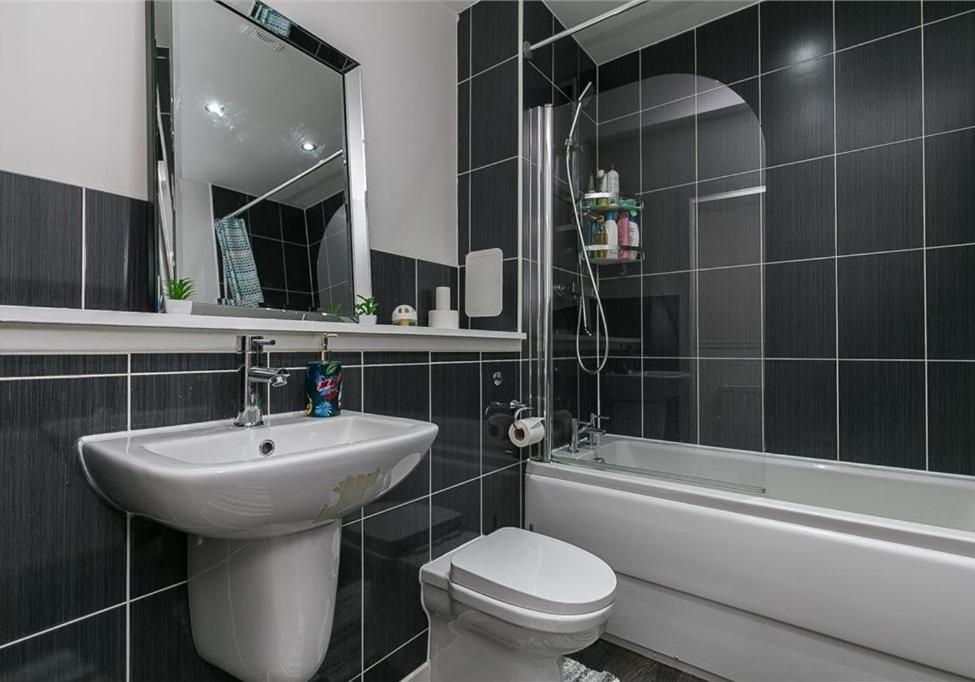 Ferienhaus Beautiful 2 Bedroom House In