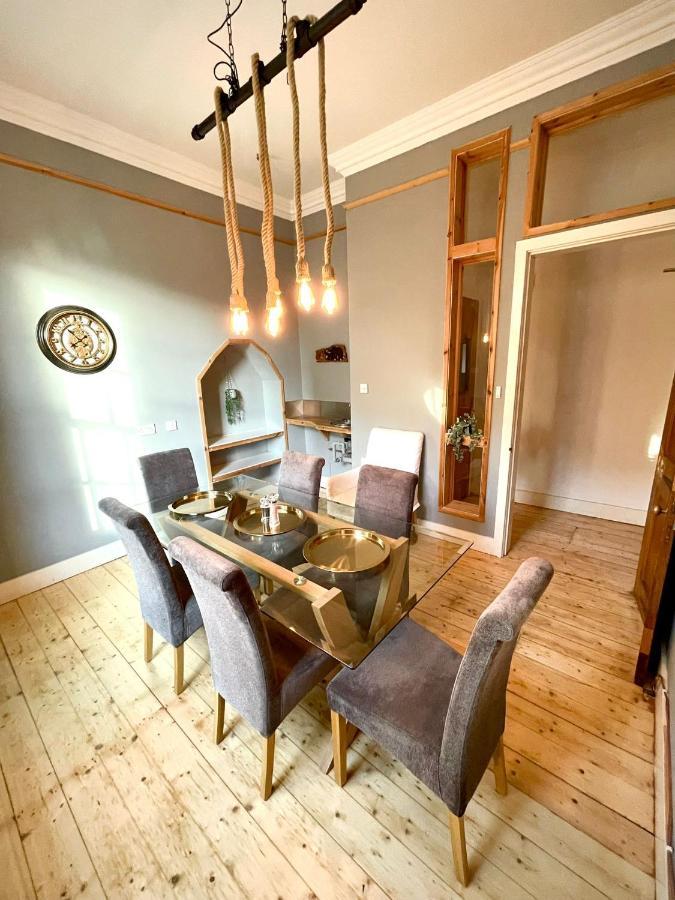 Newington House Ferienhaus *