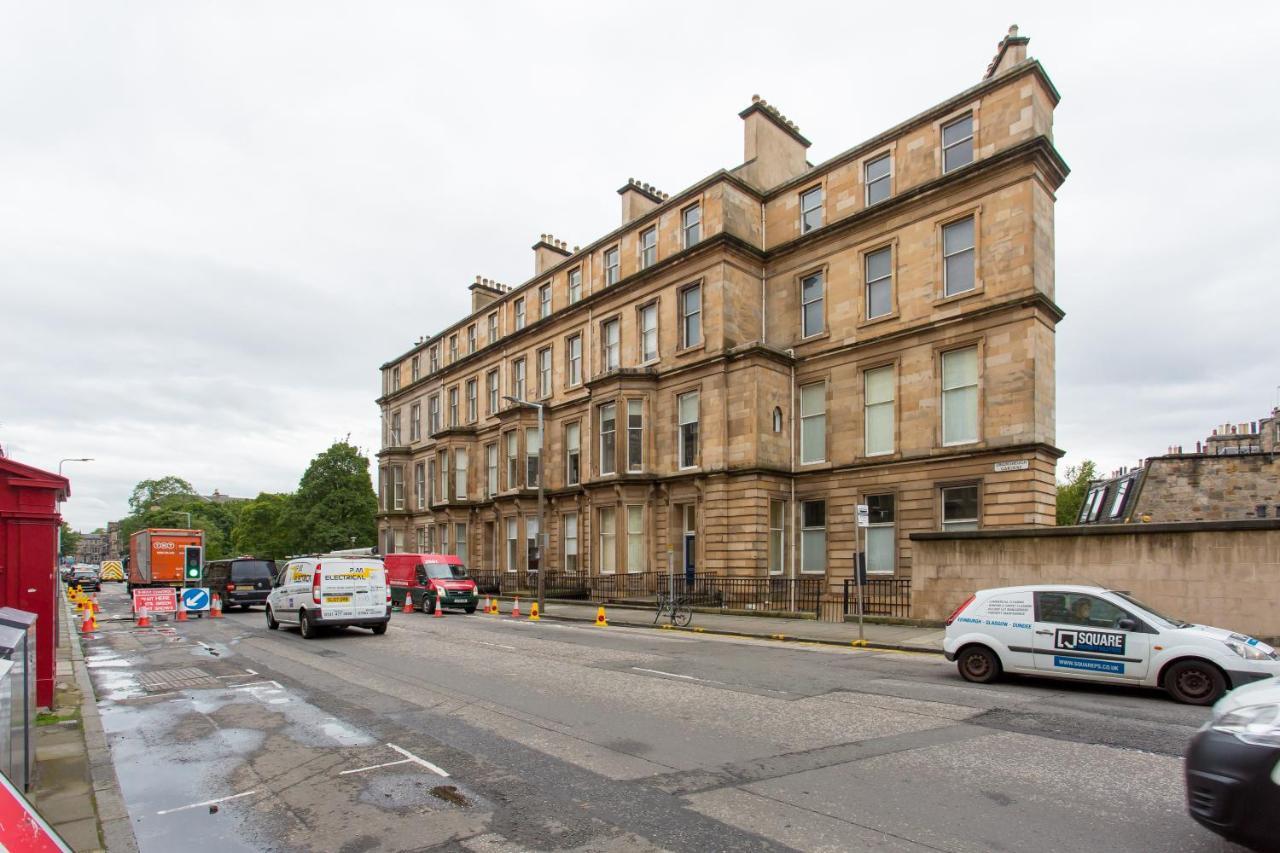 Apartment Exclusive 2 Bed, Free Private Parking, In West End EDI