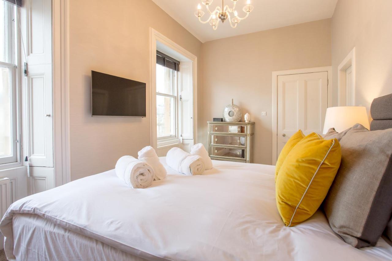 Apartment Exclusive 2 Bed, Free Private Parking, In West End EDI