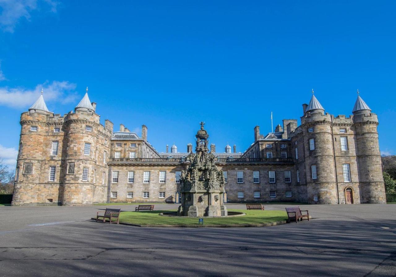 Apartment Stunning 2 Bedroom Georgian Edinburgh