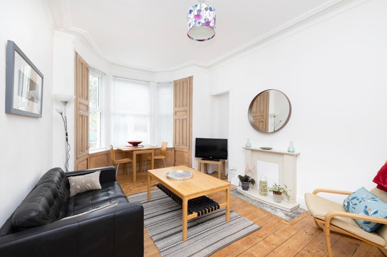 Joivy Charming Near Leith Links With Patio *