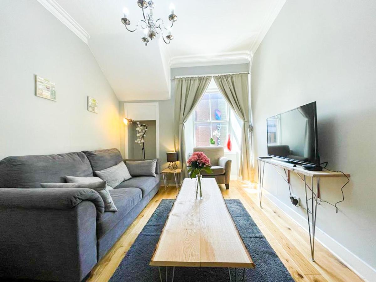 Apartment Charming 3 Bed In Old Town EDI