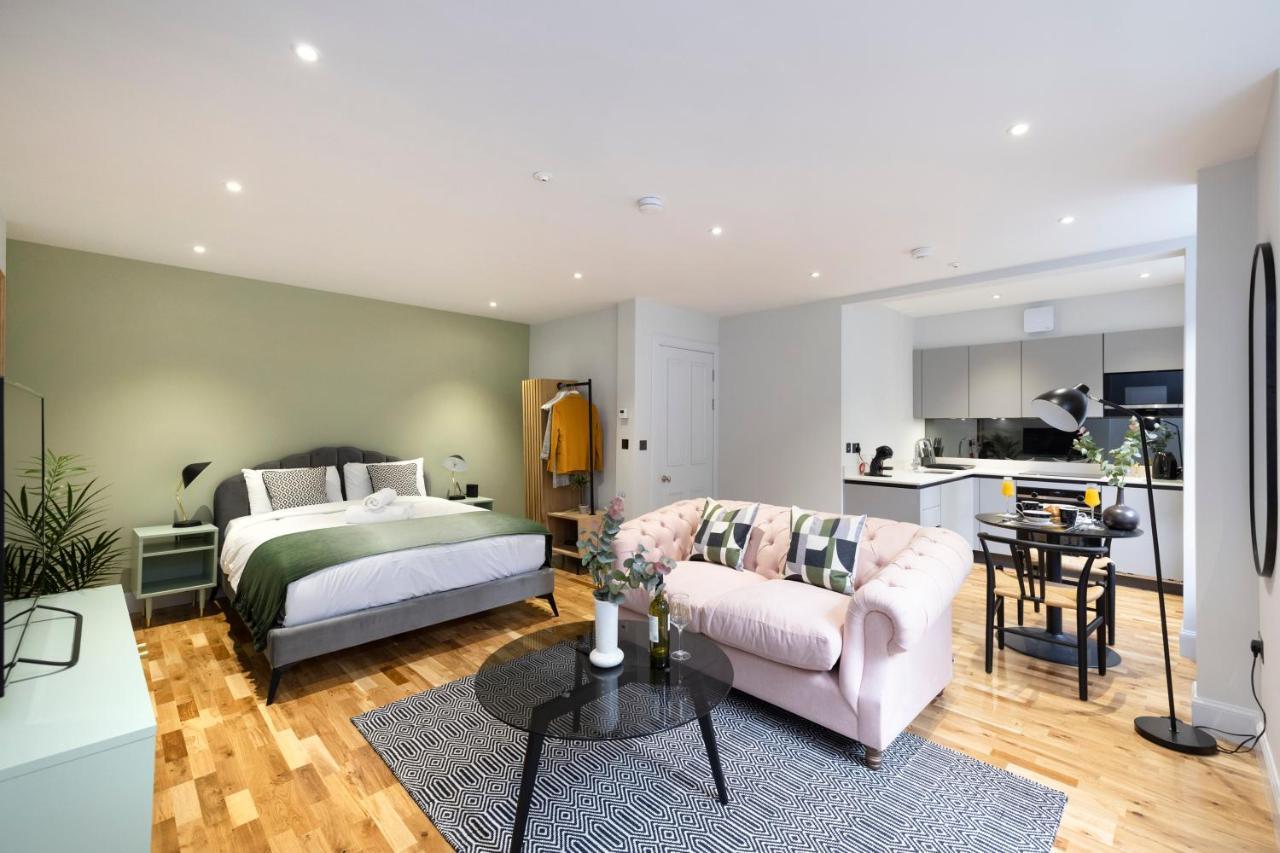 Dragon Luxury Serviced At Alva Street * Edinburgh