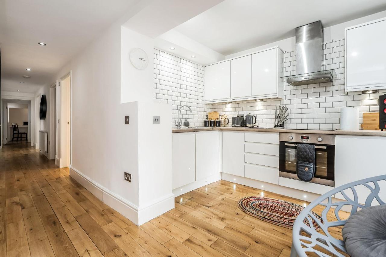 Holiday home Cozy With Character Large 2 Bedroom Main Door With Garden Edinburgh