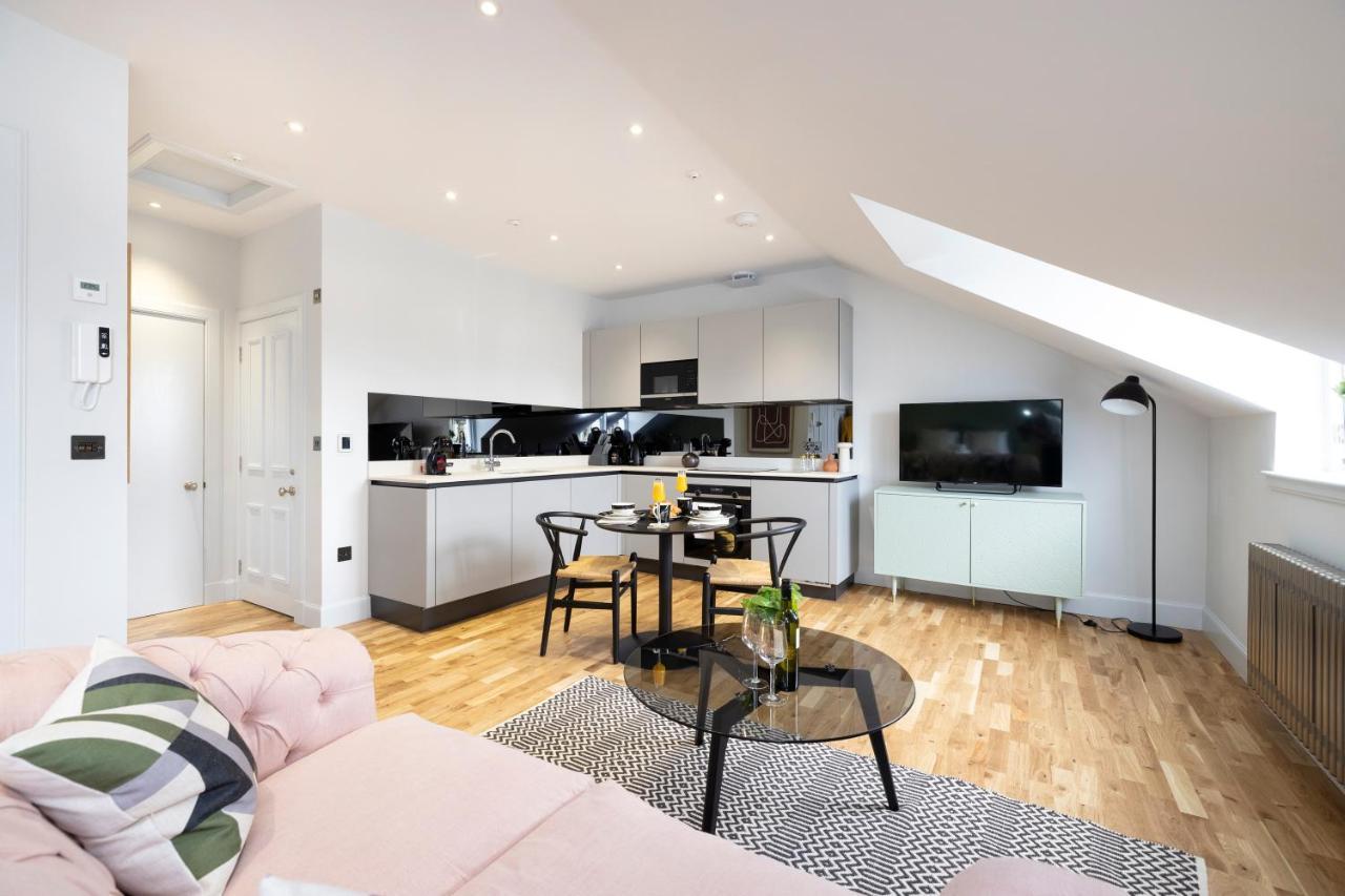 Apartment Dragon Luxury Serviced At Alva Street *