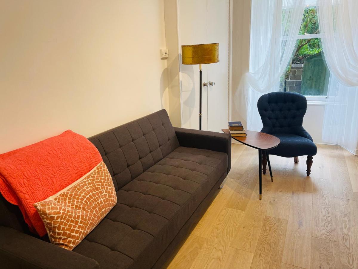 Apartment Ground Floor 1 Bedroom Flat In The Centre EDI