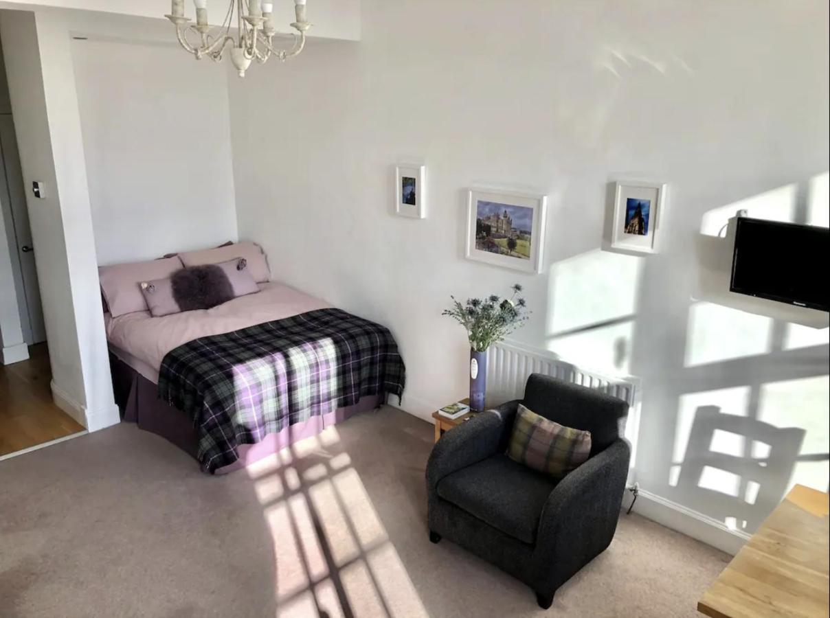 Grassmarket View Suites *