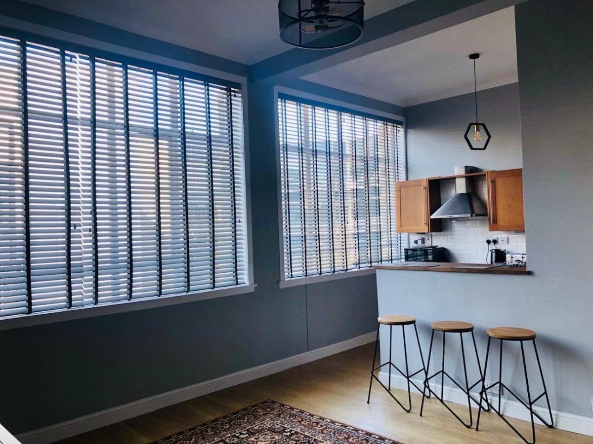 Cozy Edinburgh Apartment With City Views Apartment Edinburgh