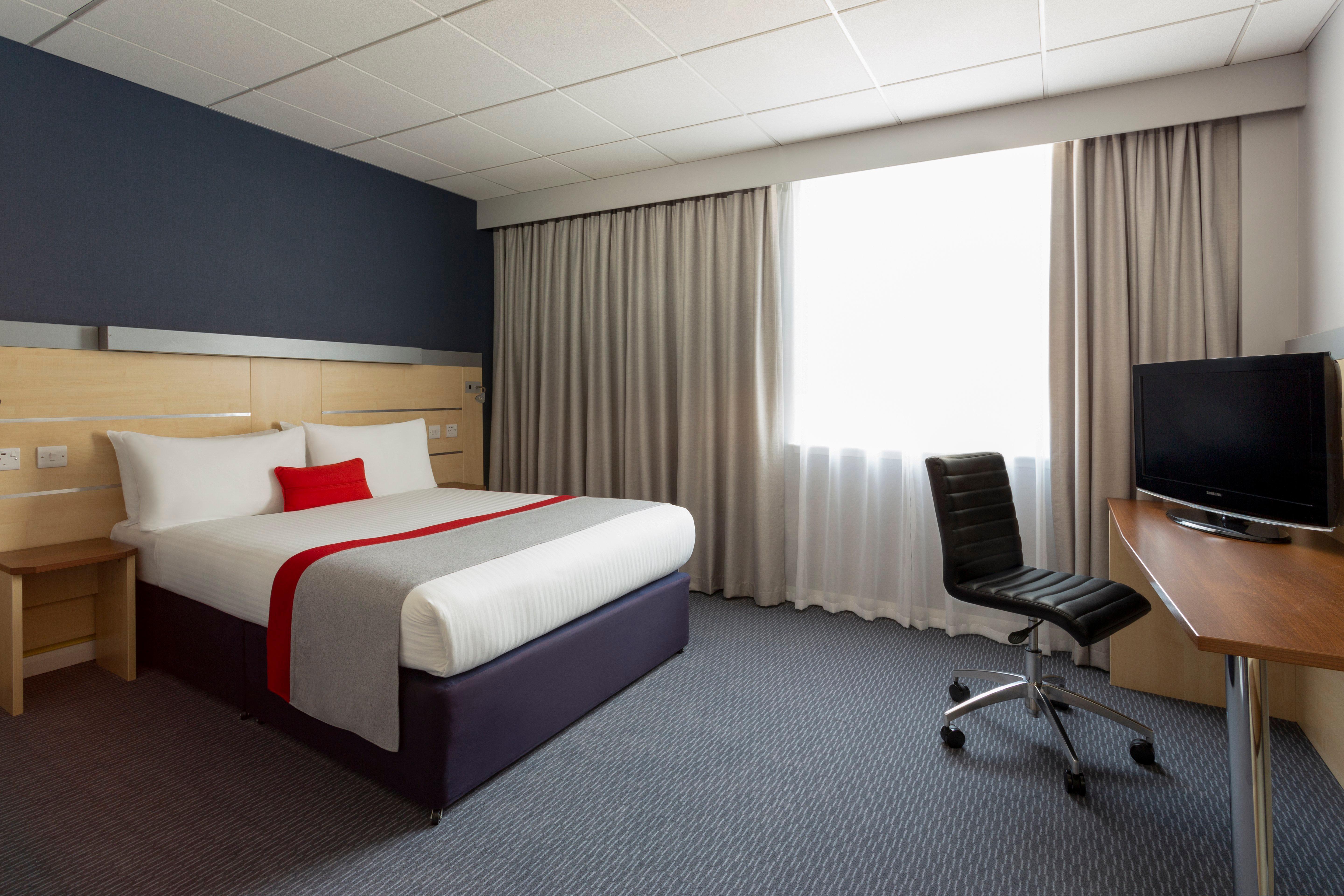 Express Centre By Ihg 3*