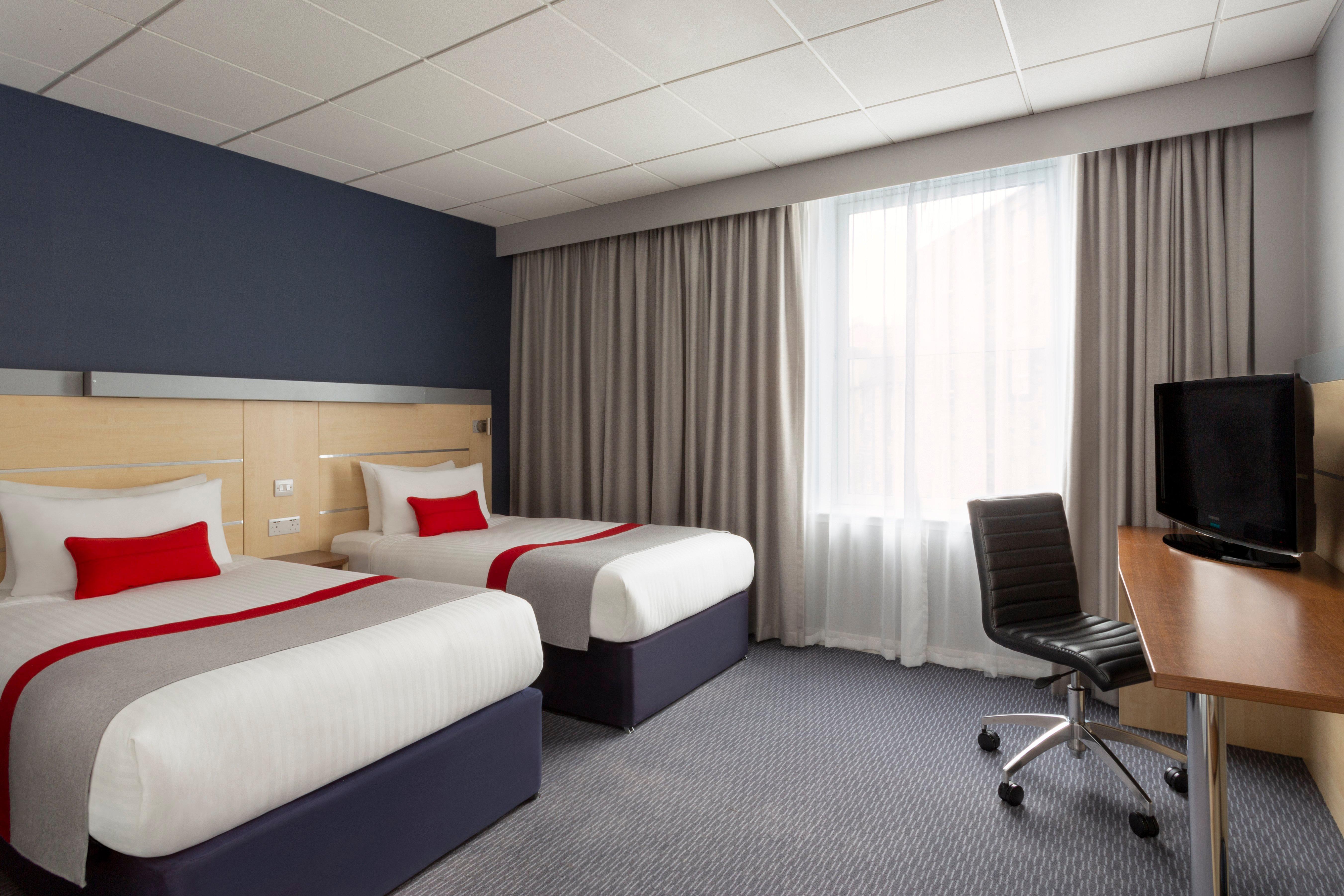 Express Centre By Ihg Hotel