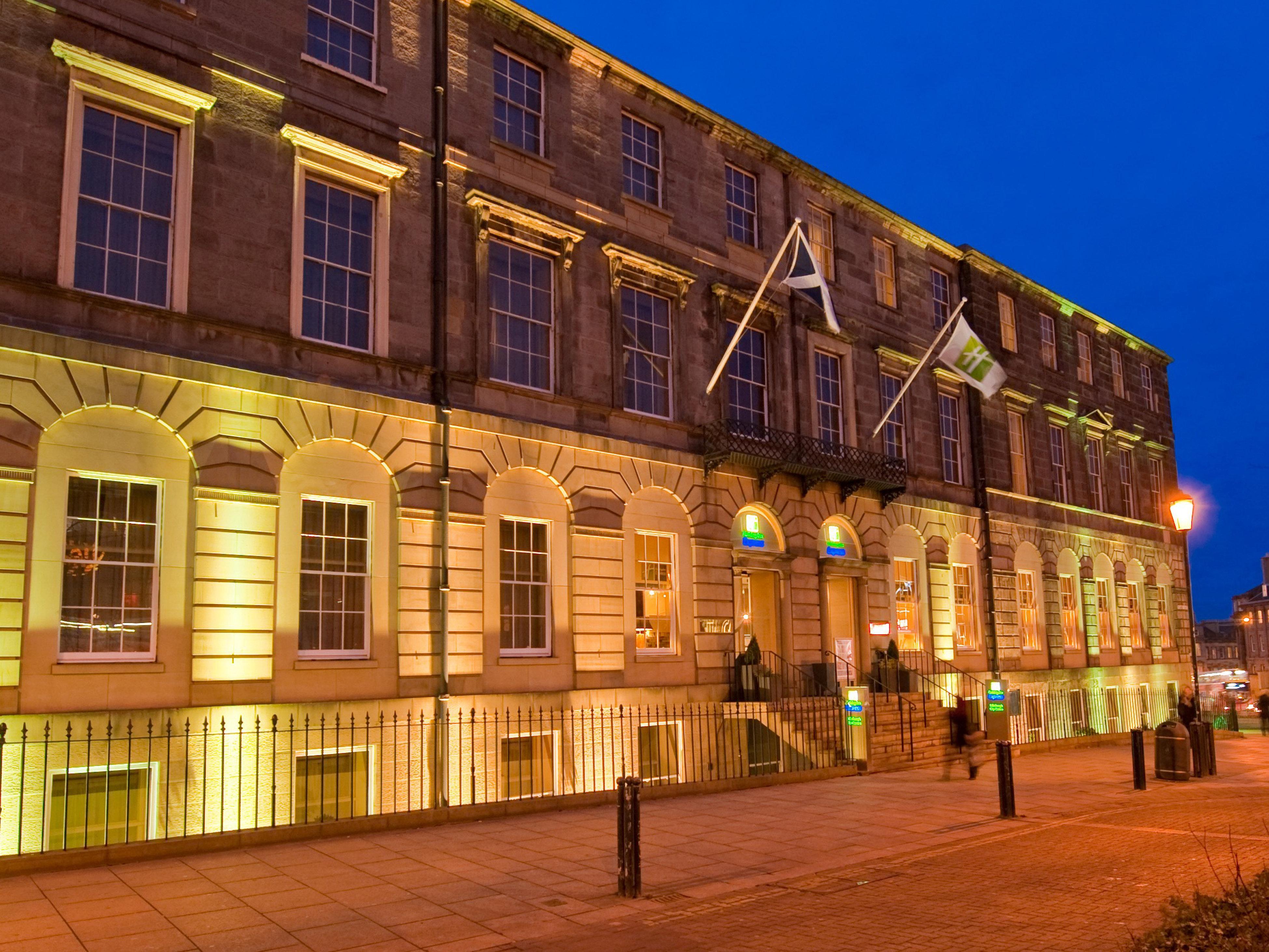Express Centre By Ihg 3*
