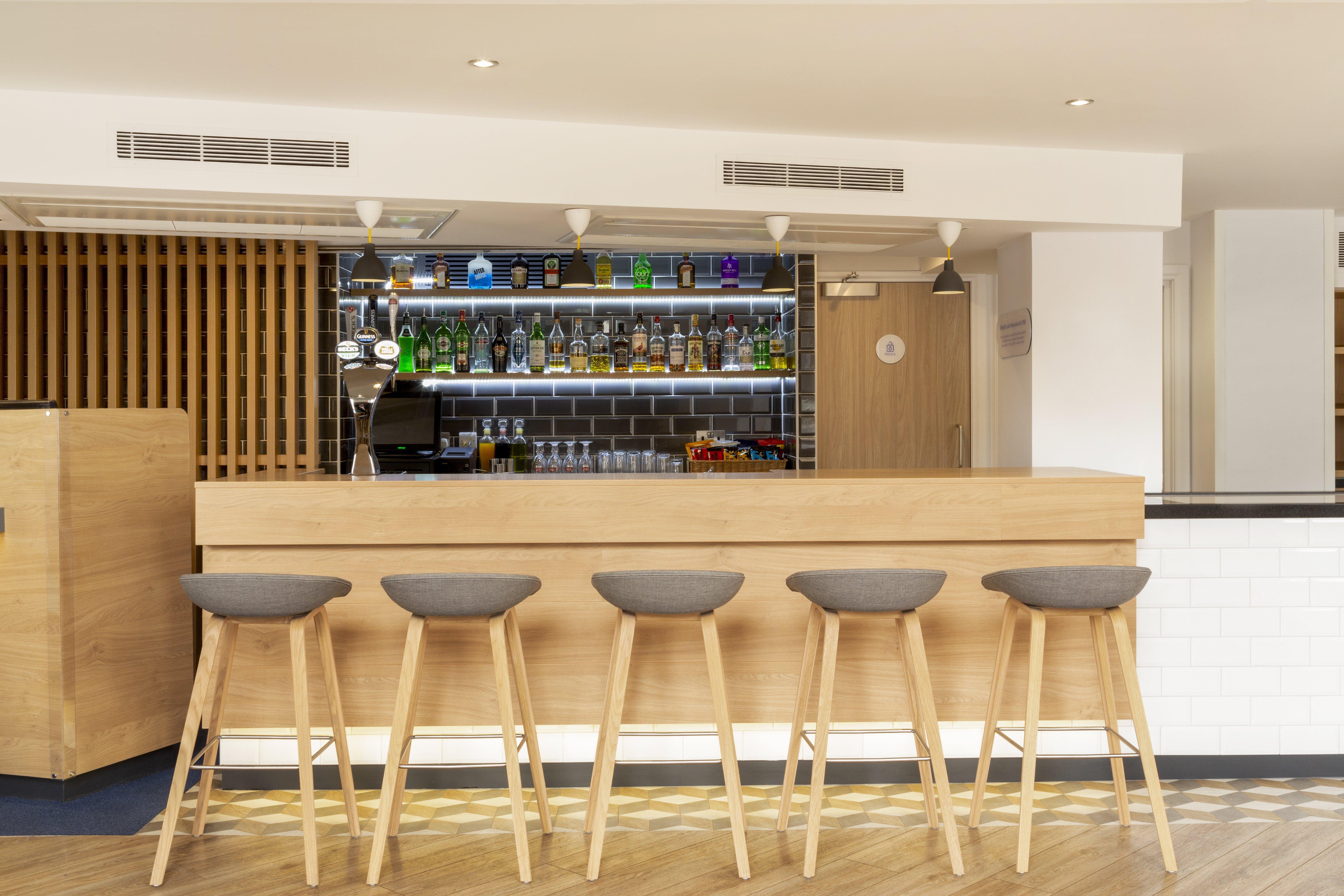 Express Centre By Ihg Hotel 3*
