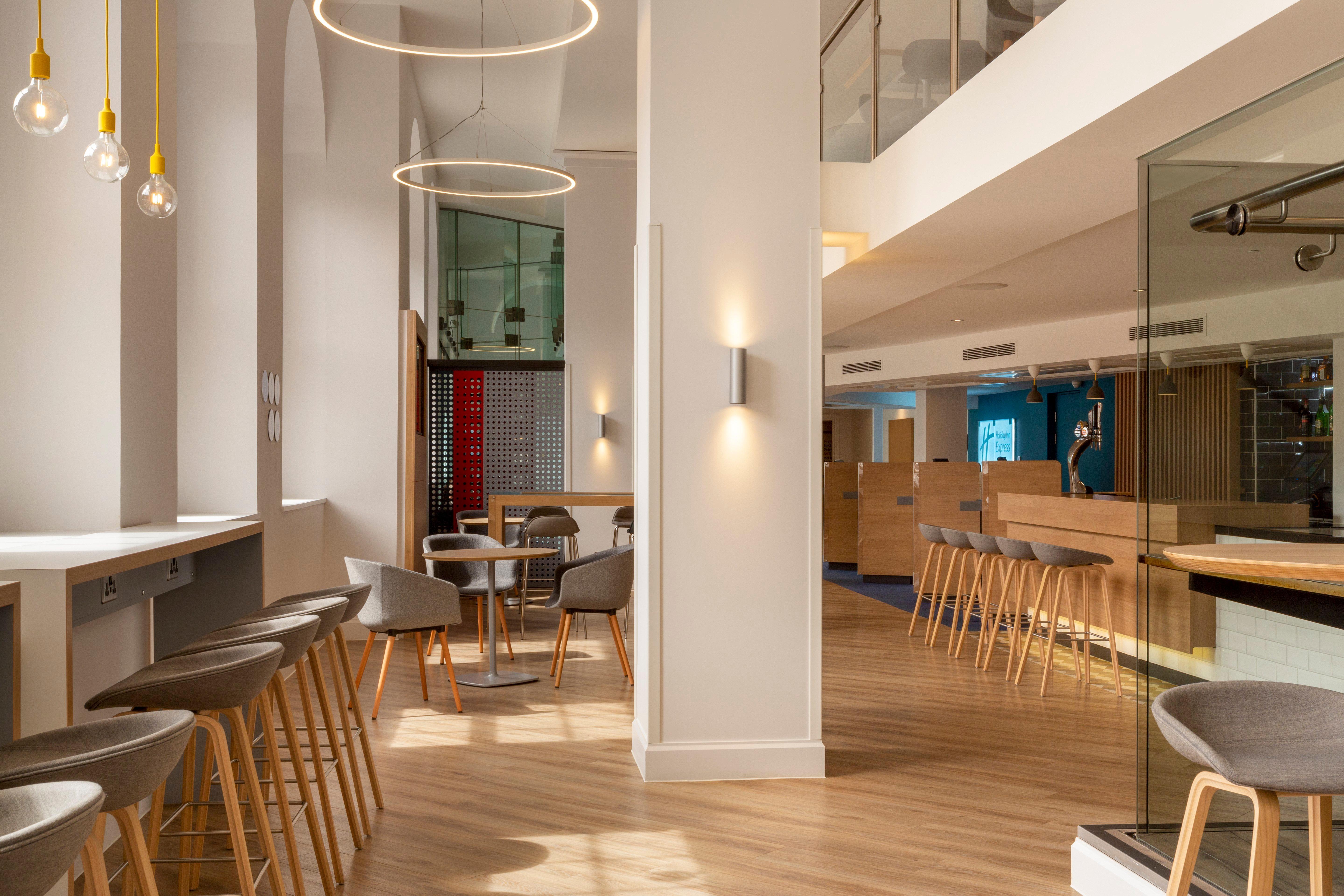 Express Centre By Ihg Hotel Edinburgh