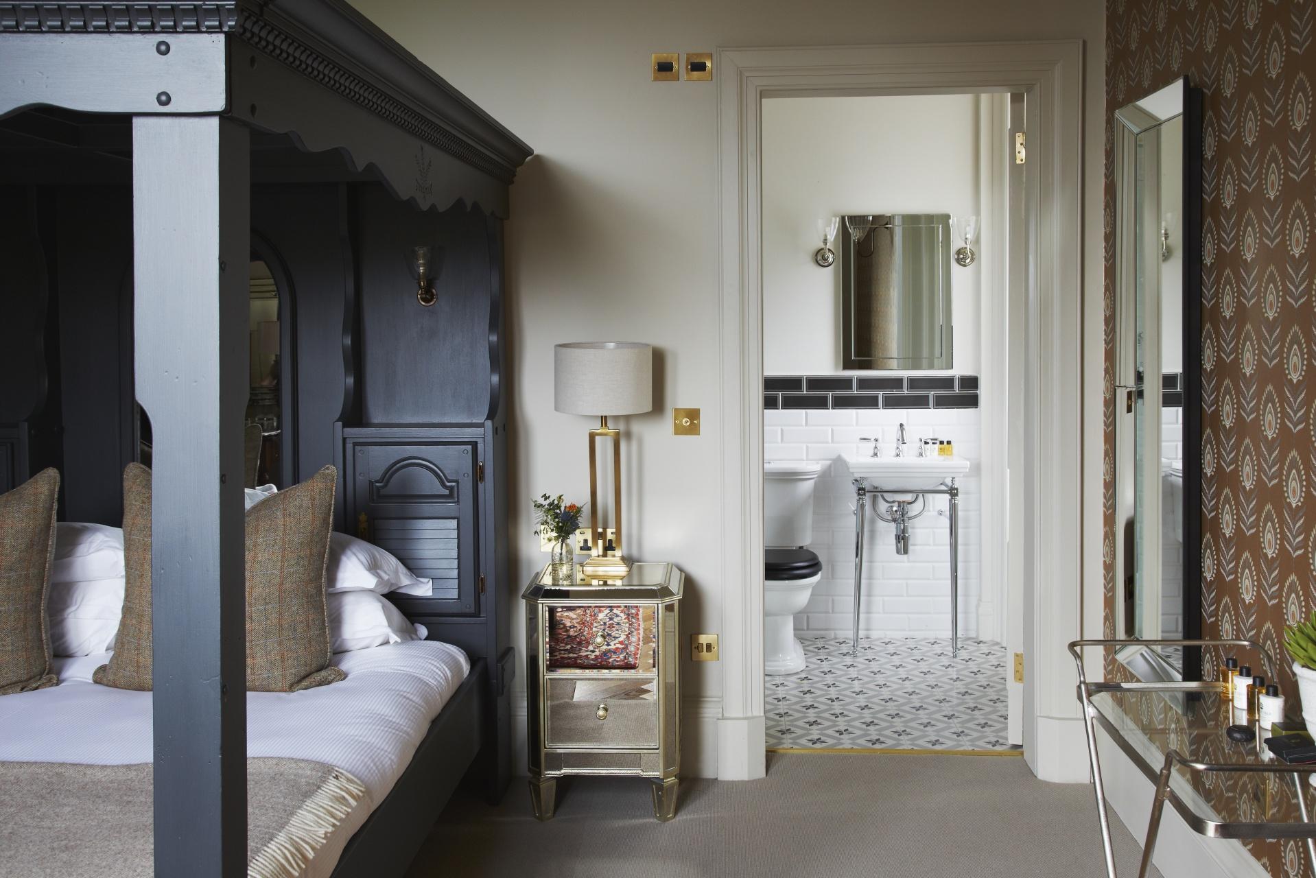 The Roseate - Small Luxury Of The World Hotel