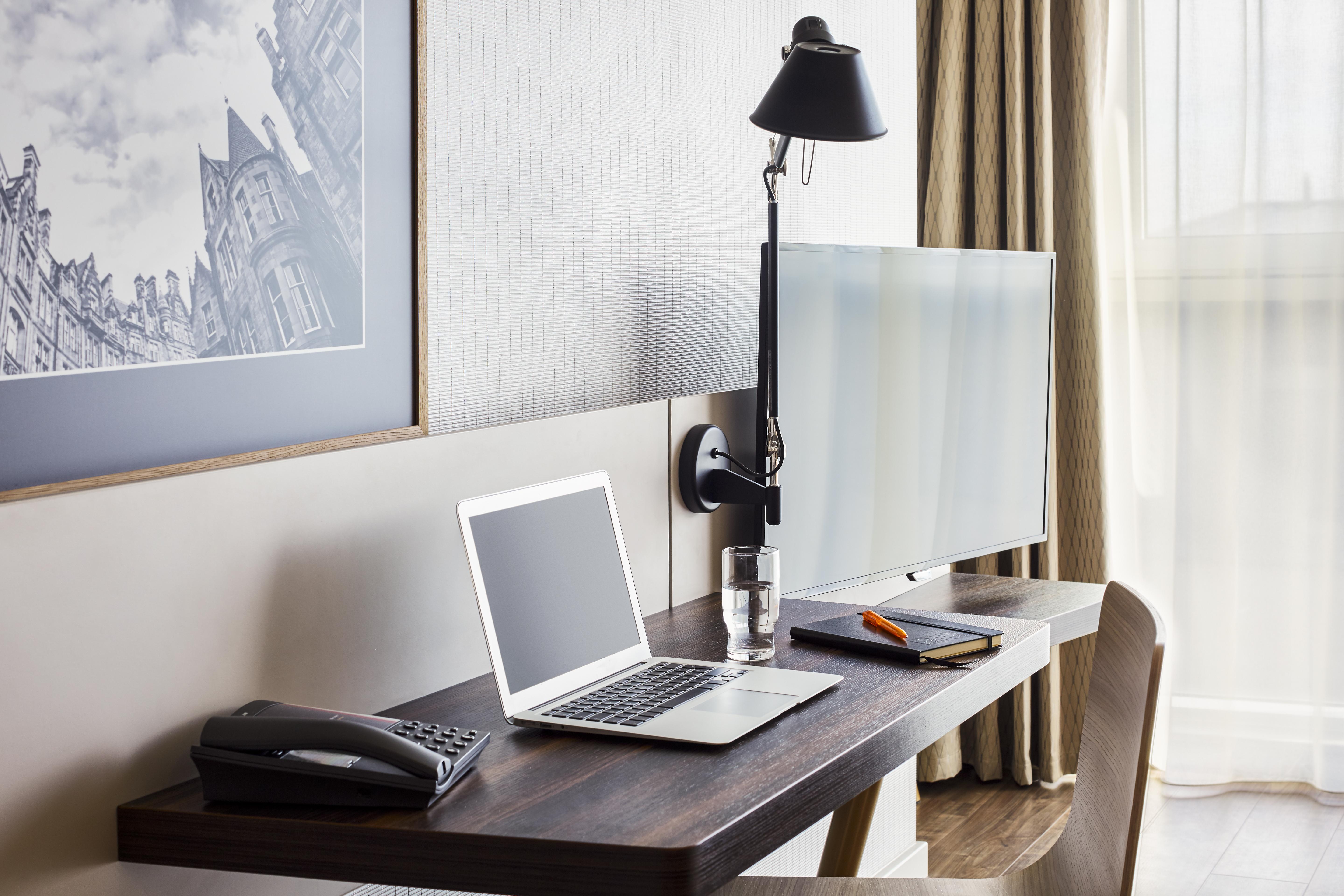 Aparthotel Adagio Royal Mile 4*