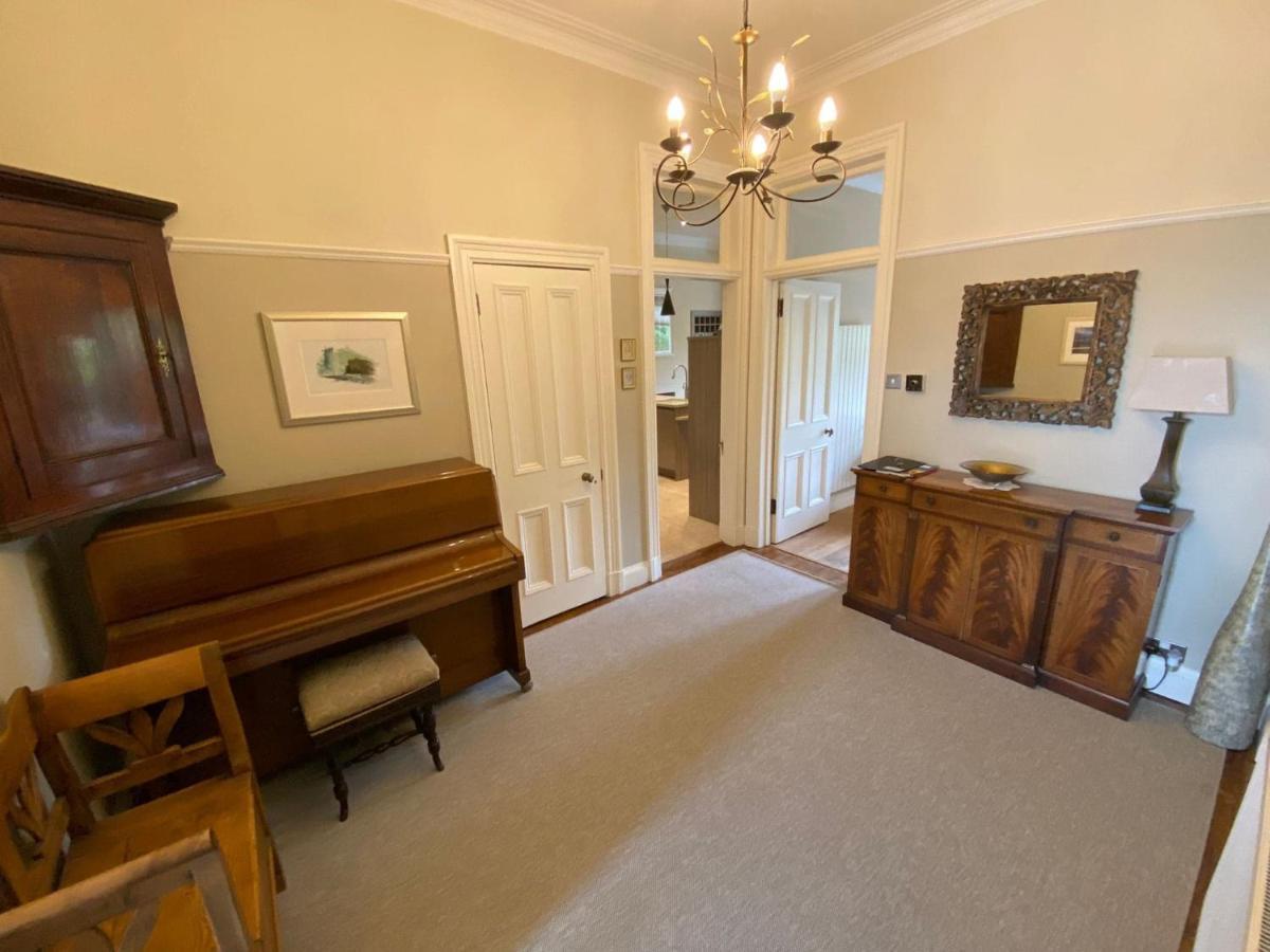 Braid Rd Stunning Apartment *