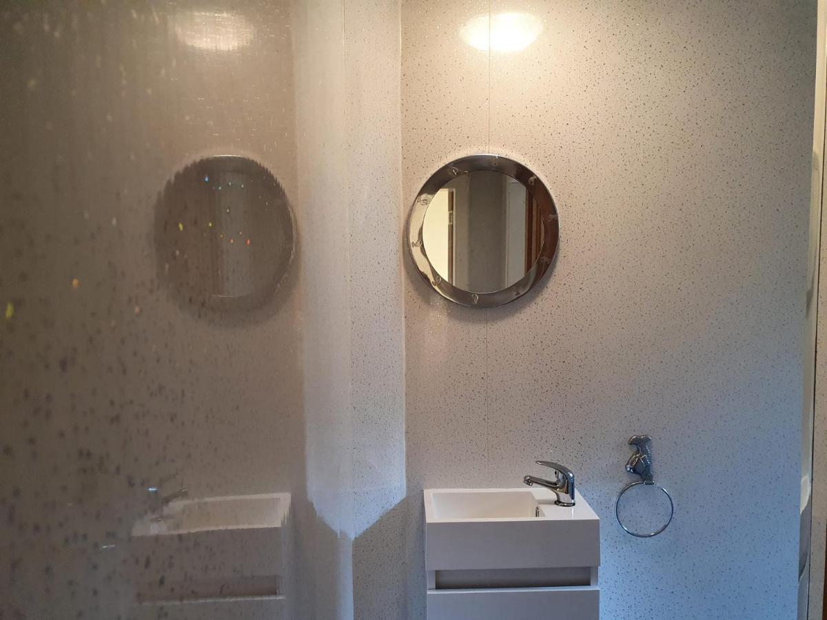 Ferienhaus Oesis - Stylish Holiday Near Centre *
