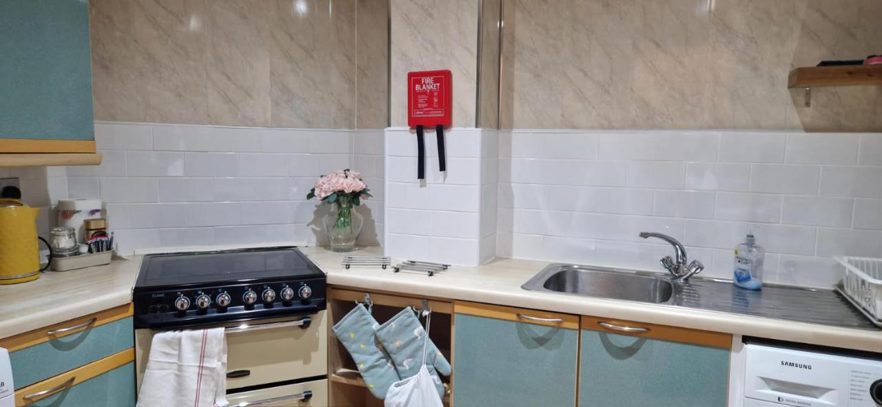 Oesis - Stylish Holiday Near Centre EDI