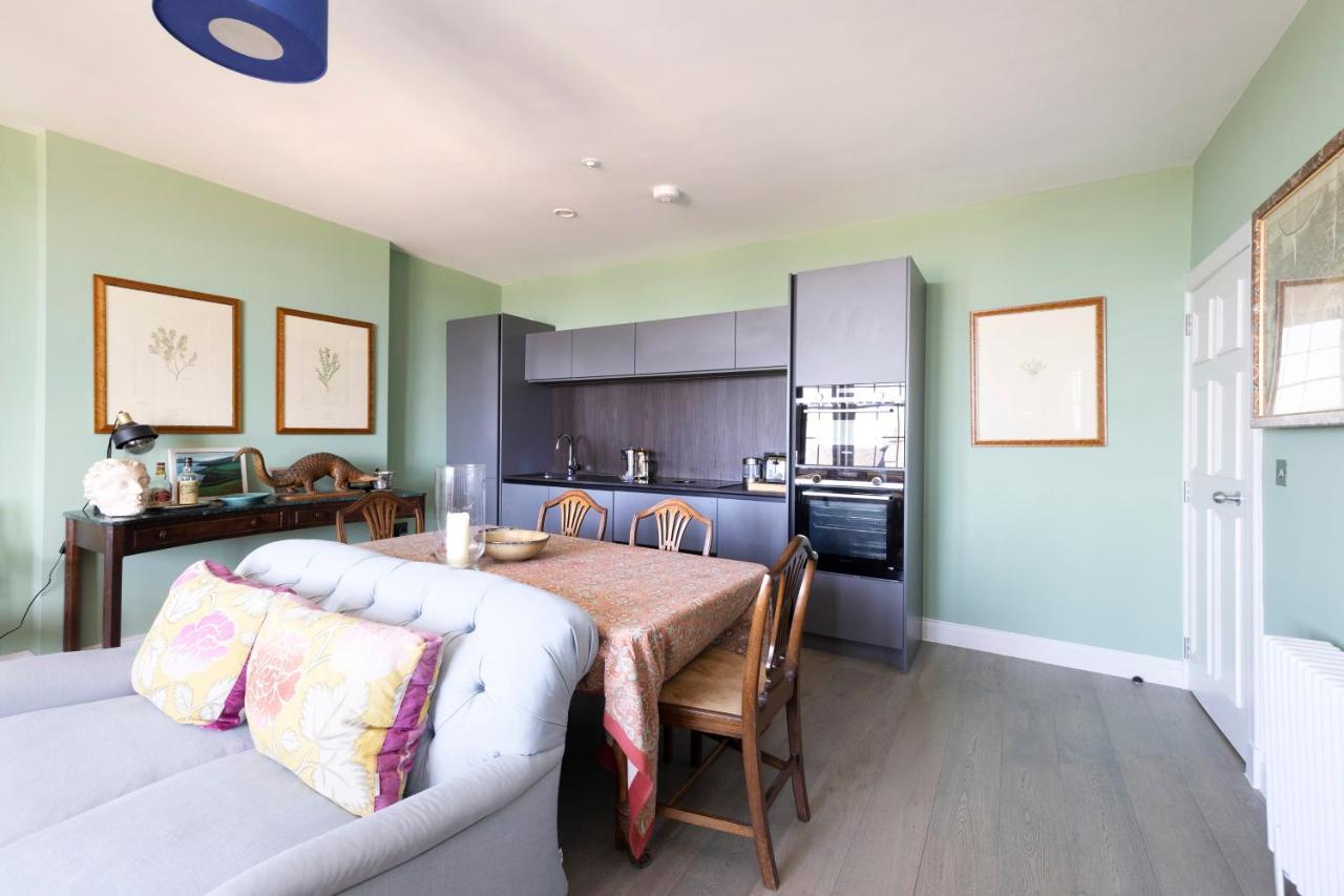 Apartment Joivy Inviting Flat At The Heart Of *