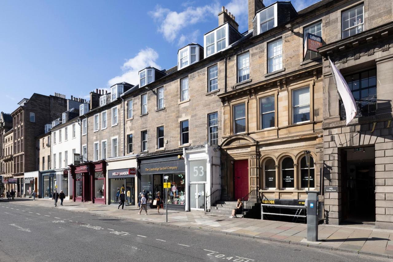 Joivy Inviting Flat At The Heart Of Apartment