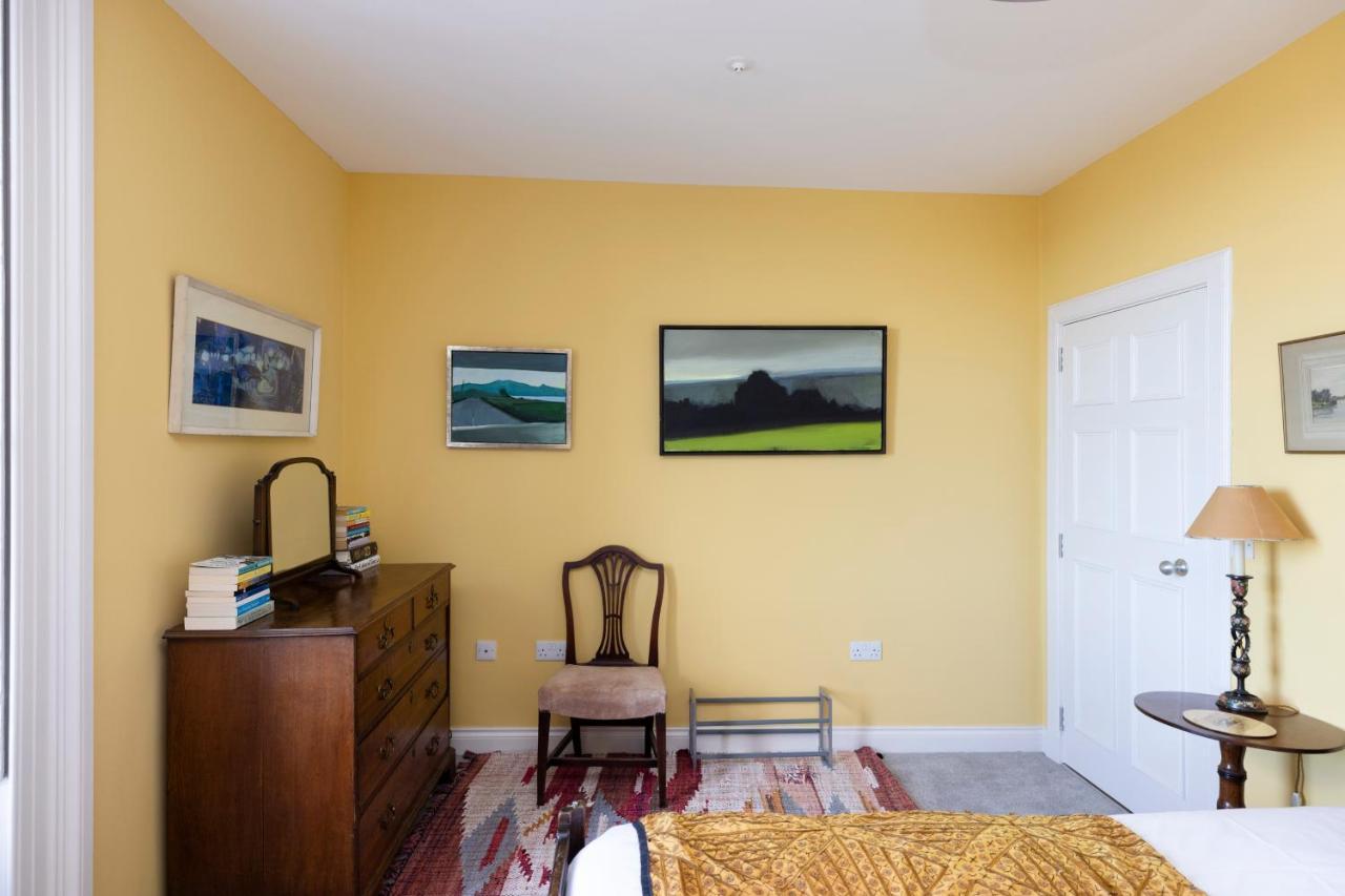 Joivy Inviting Flat At The Heart Of Apartment