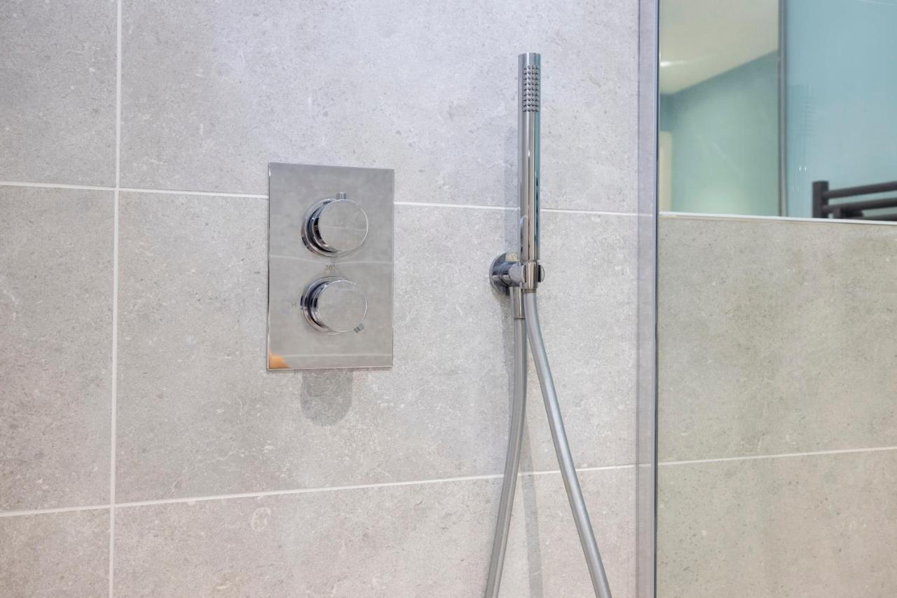 Joivy Inviting Flat At The Heart Of Apartment Edinburgh