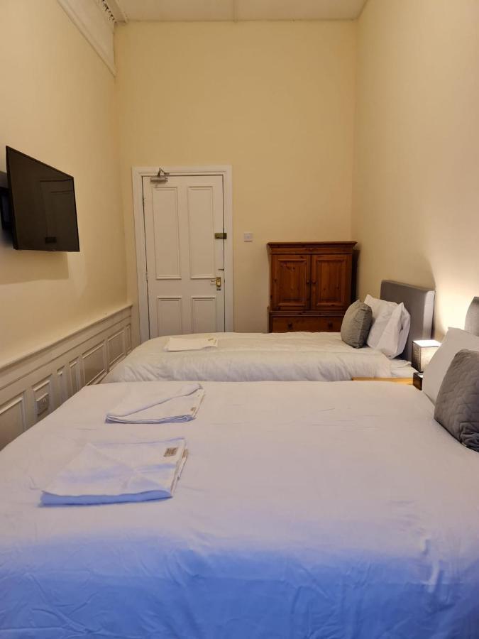 Guest house Pilrig St *