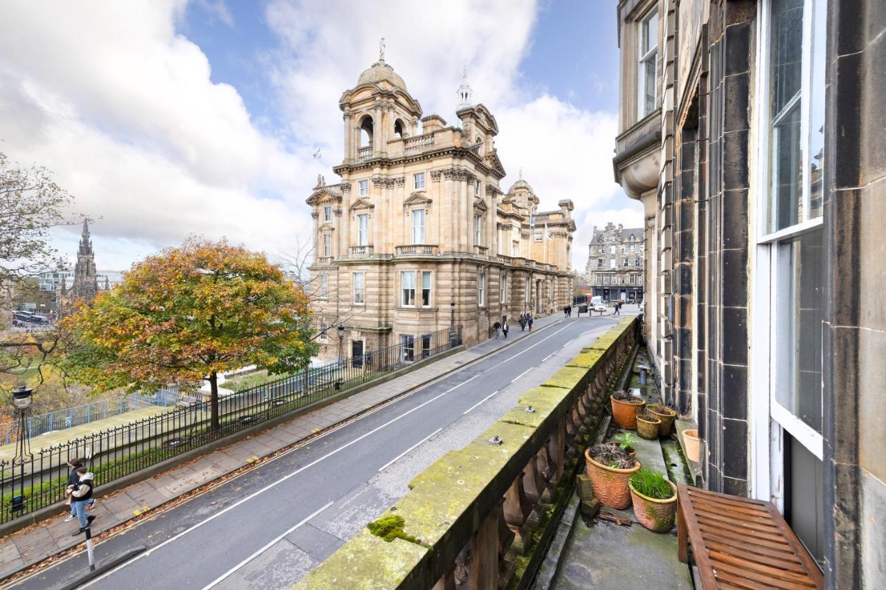 Joivy Chic 2br With Views At The Heart Of Old Town * Edinburgh