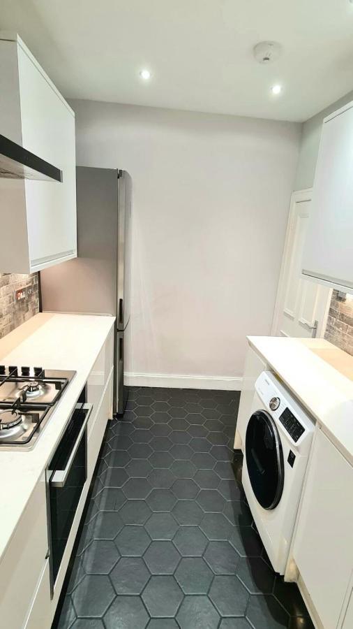 Stunning 2 Bedroom Georgian Apartment Edinburgh