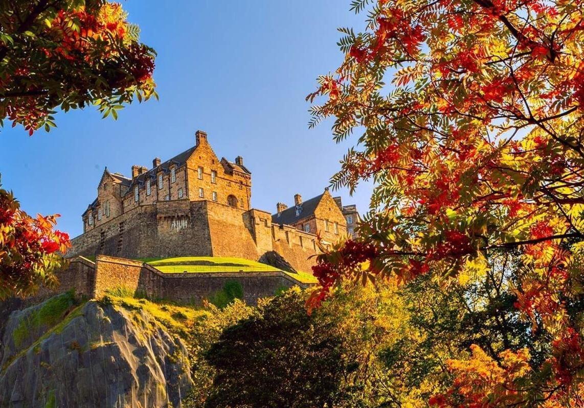 Stunning 2 Bedroom Georgian Edinburgh