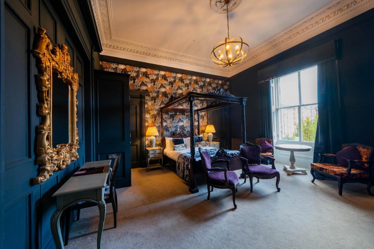 Hotel No11 Boutique & Brasserie