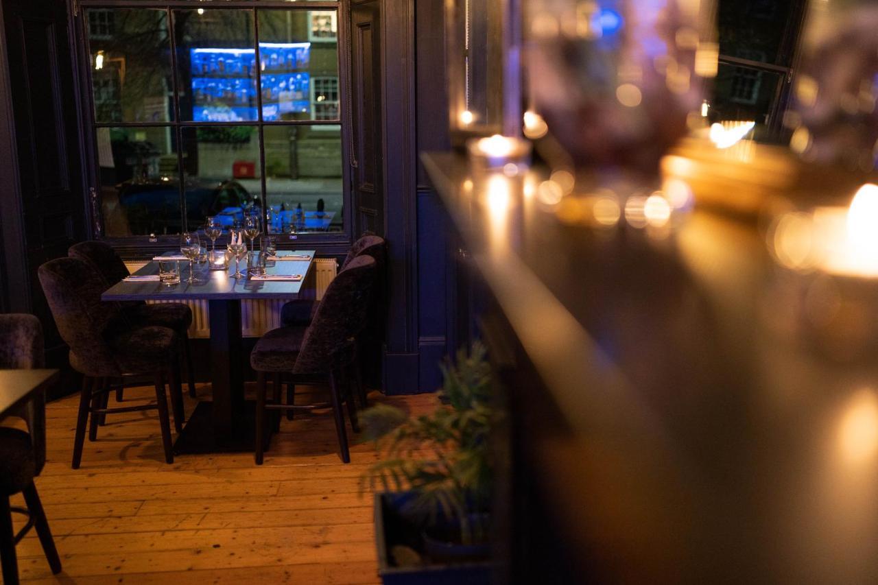 No11 Boutique & Brasserie 4* Edinburgh