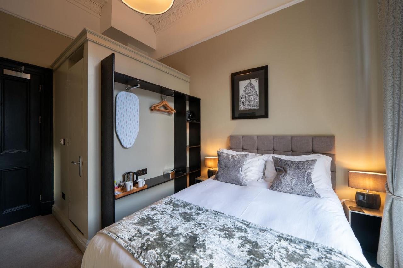 No11 Boutique & Brasserie 4*