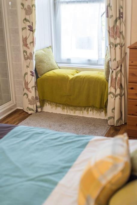 Abercorn Semi-detached House * EDI