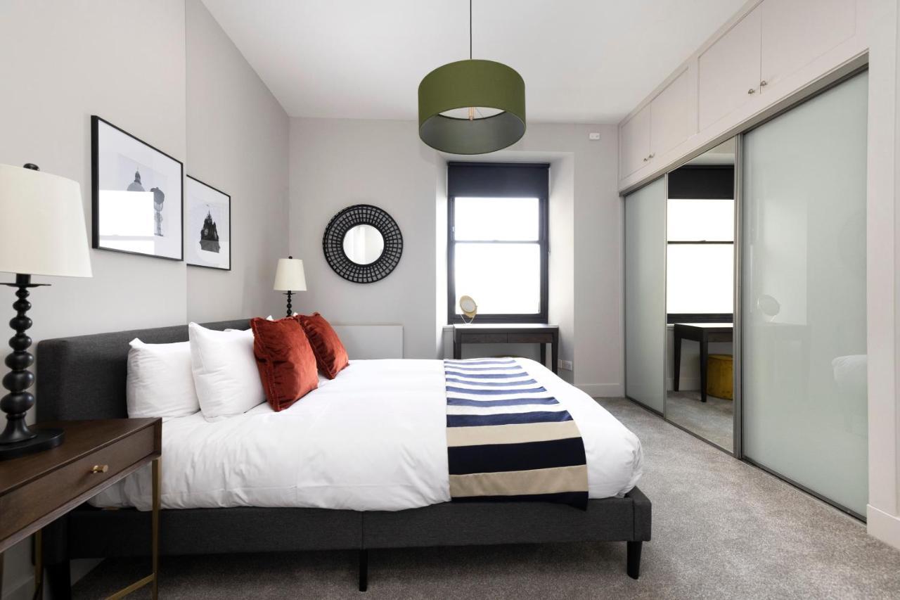 Apartment Joivy Luxury On George Street Edinburgh