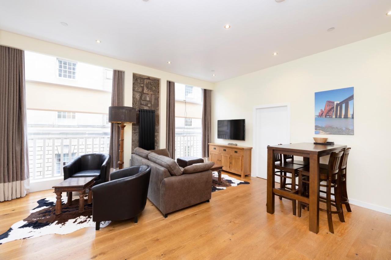 Joivy 1 Bed Flat In Old Town, Next To St Giles Cathedral Apartment