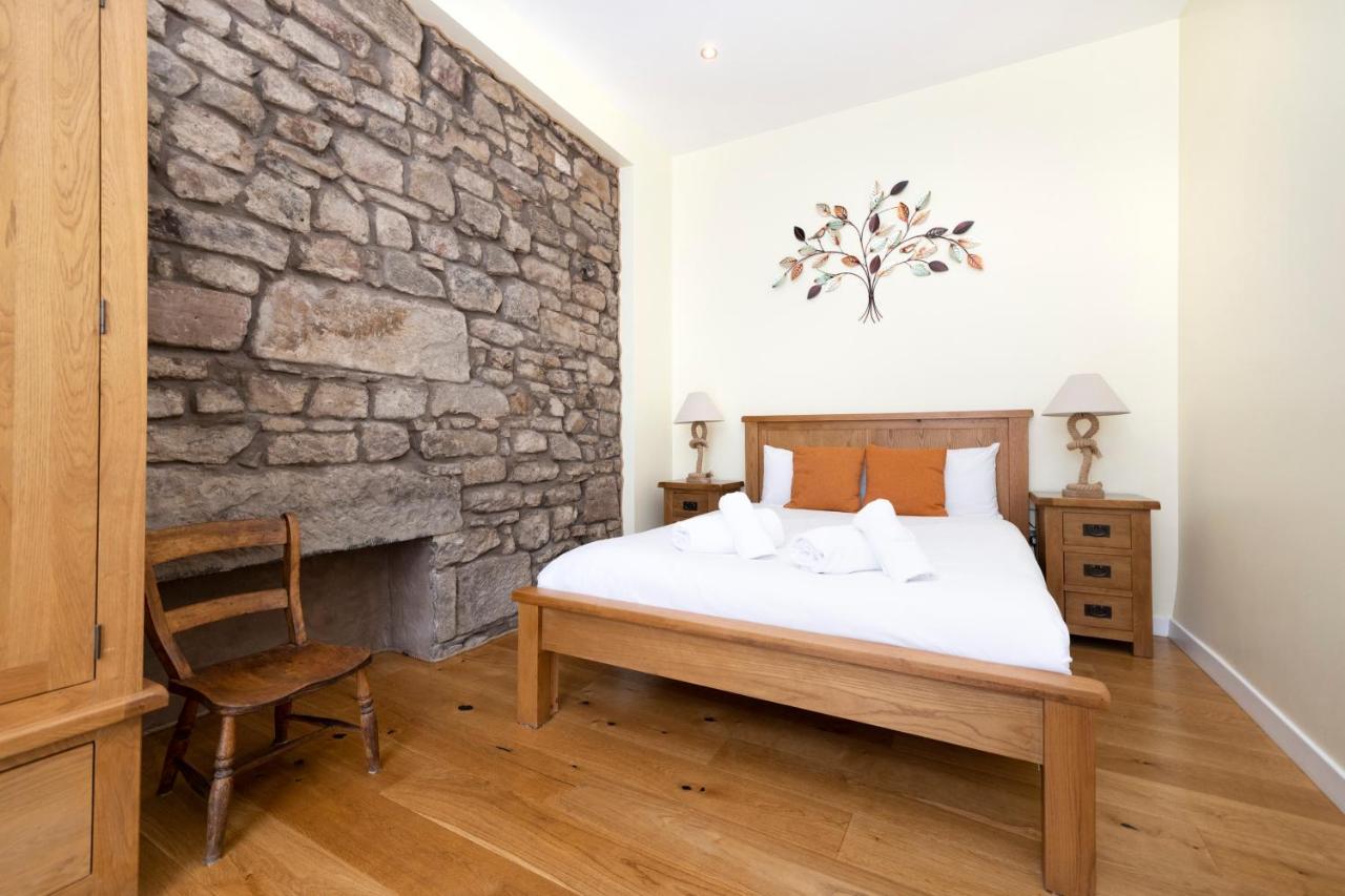Joivy 1 Bed Flat In Old Town, Next To St Giles Cathedral * Edinburgh