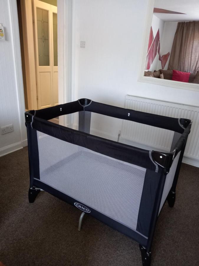 White House In Edinburgh, 2 Bedroom Good Location EDI