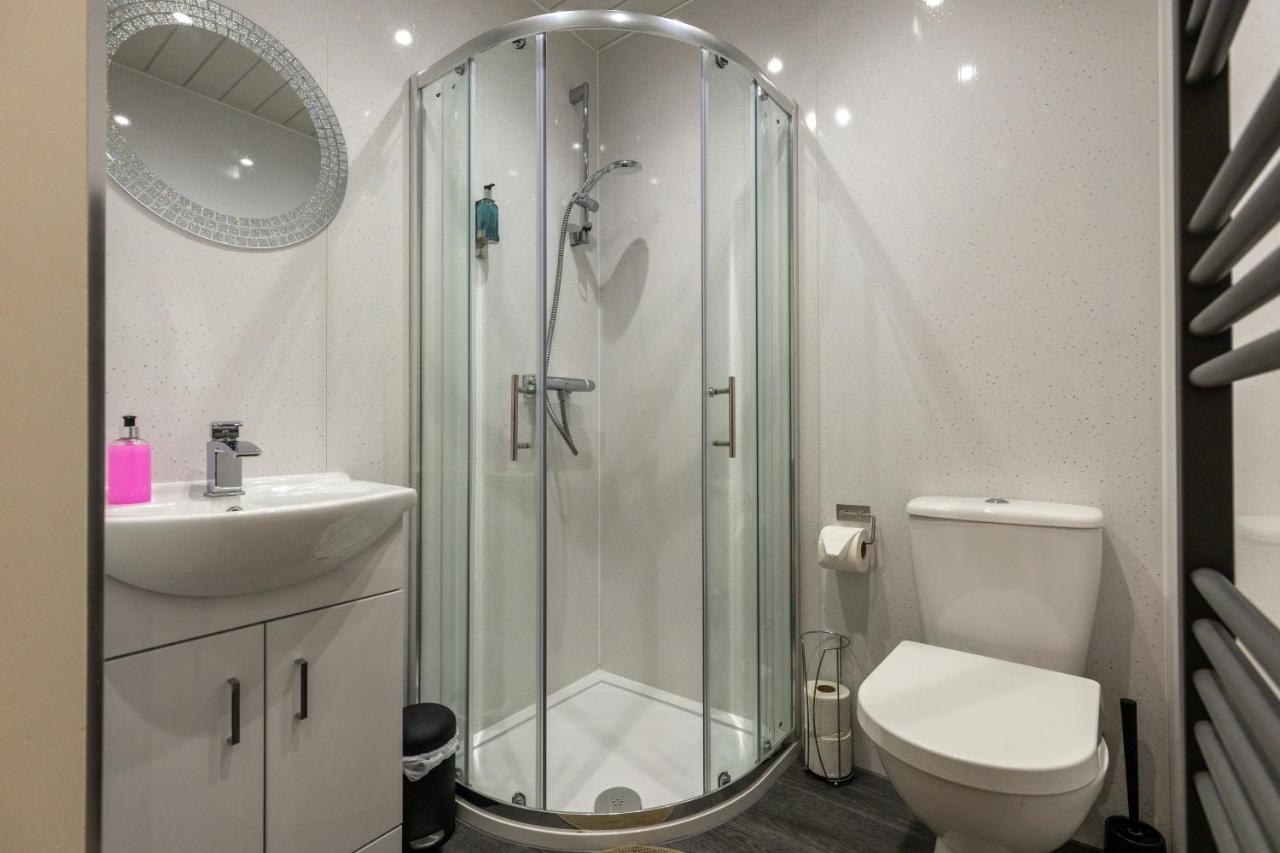 New 3-bedroom Close To Centre Edinburgh