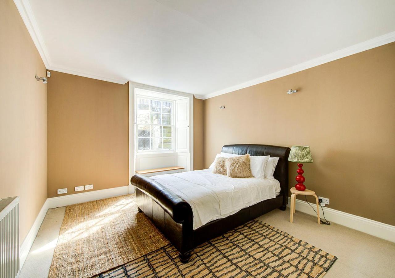 Super Castle Basement Apartment